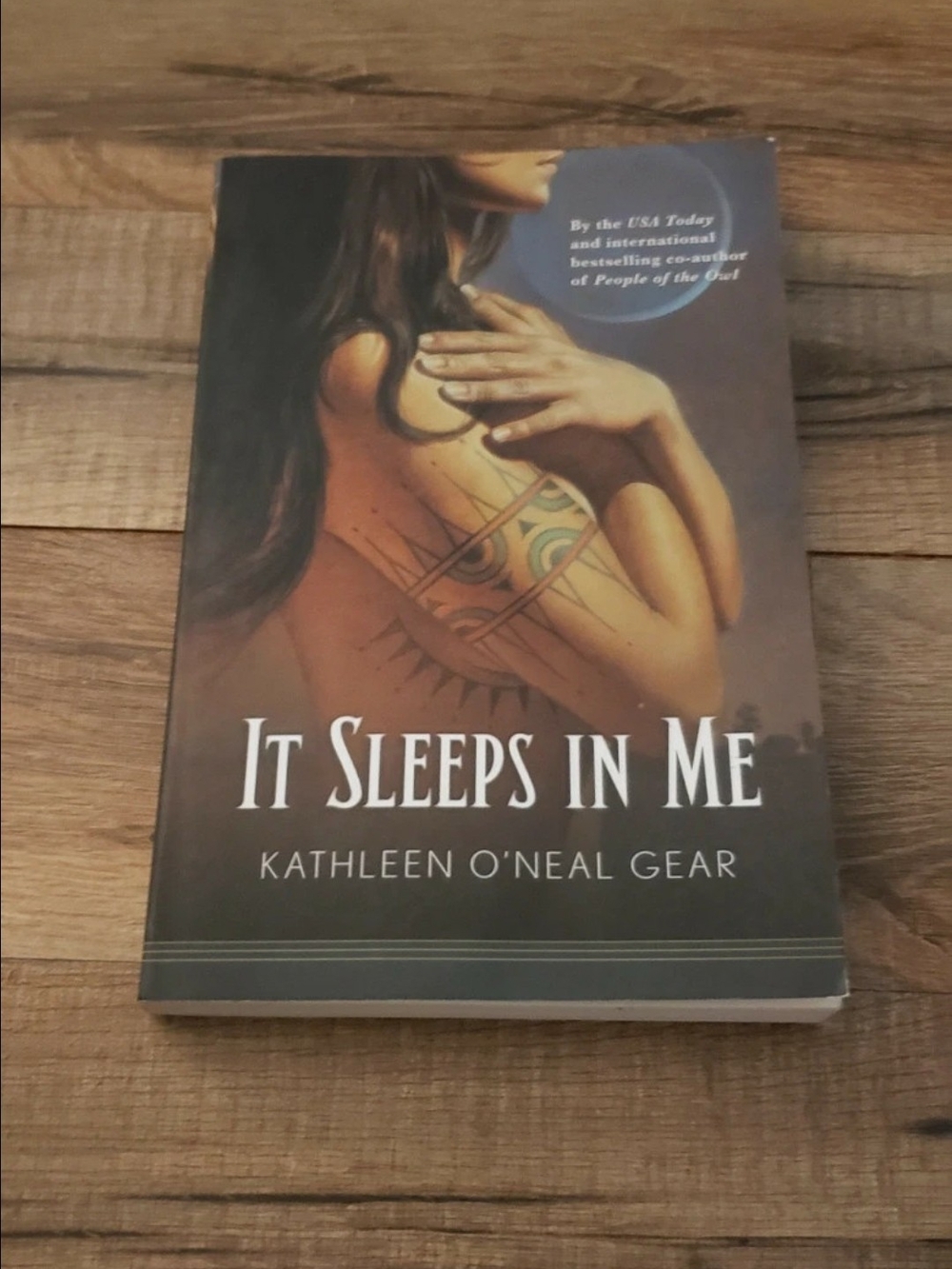 Kathleen O'Neal Gear It Sleeps In Me - Brown Cover